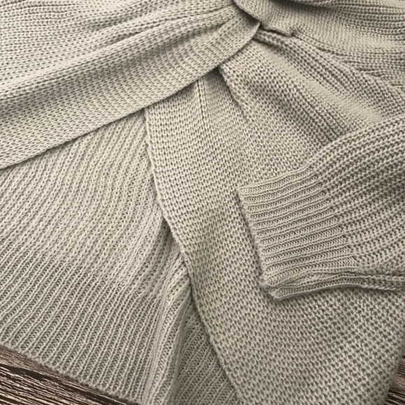 5🌟Sunny Day Sexy Grey Long Sleeve Cozy Sweater - Picture 8 of 8